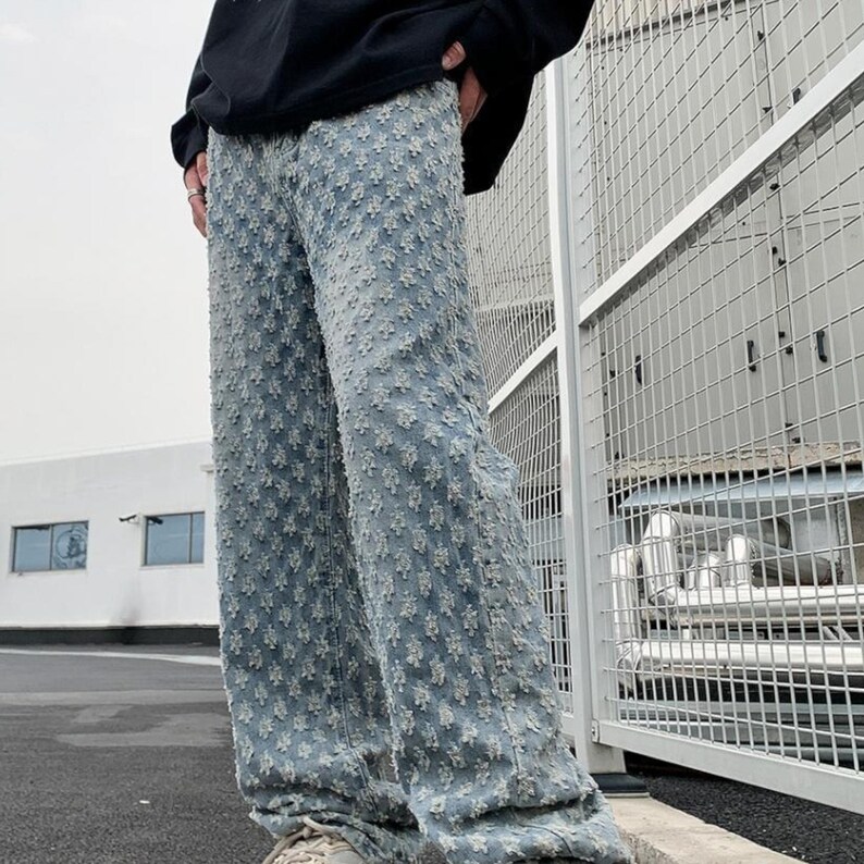 Denim Straight Jeans | Wide Leg Pants | Loose Patterned Design | Y2K Streetwear 

Loose fit straight leg jeans with patterned denim design and wide cut for streetwear outfits.