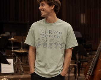 Camiseta de orquesta de camarones, camiseta divertida de música, camiseta con humor de orquesta, regalo para músicos amantes de los mariscos, camiseta gráfica para fanáticos de las bandas.