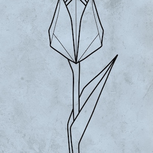 Może przedstawiać: Czarno-biała ilustracja tulipana z geometrycznymi kształtami. Kwiat ma łodygę i pojedynczy liść. Tekst "Linework | Digital download" znajduje się na dole. Tło jest jasnoniebiesko-szare.