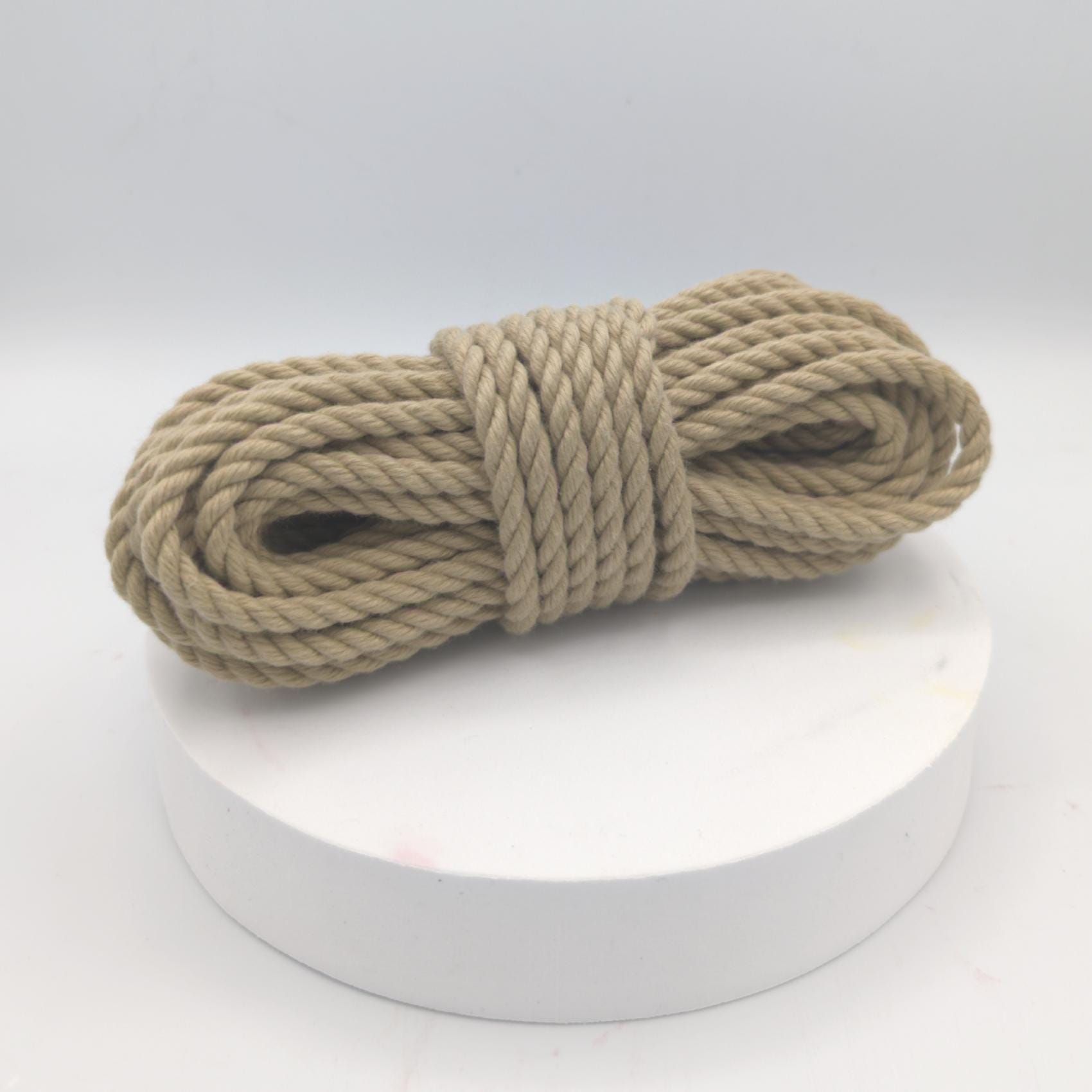 Posh Rope R And W Rope POSH – 3 Strand Spun Polyester Bondage Rope – 6mm - Etsy
