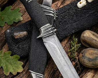 Handmade Damascus Steel Hunting Knife – Dragon Handle, Wood Core, Leather Sheath