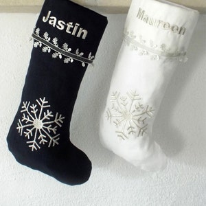 Personalisierte gestickte Weihnachtsstrumpf Silber Schneeflocken Weihnachtsstrumpf Weihnachten Urlaub Dekor Weihnachtsgeschenk Strumpf