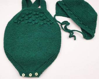 Dark Green Baby Bobble Hand Knitted Outfit,Hand Knitted Baby Set,Unisex Merino Wool Onesie and Bonnet,Newborn Baby Clothes,Newborn Baby Gift