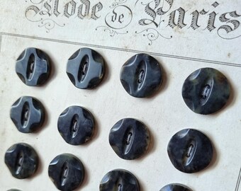 Mercerie Ancienne - Jolis Boutons Années 1930s 1940s en Polymère Marbré Gris Anthracite et Beige, sur Carte d'origine, Stock Français