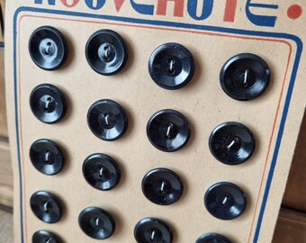 Mercerie Ancienne - Jolis Petits Boutons Années 1940s en Bois Peint en Noir, Stock Français