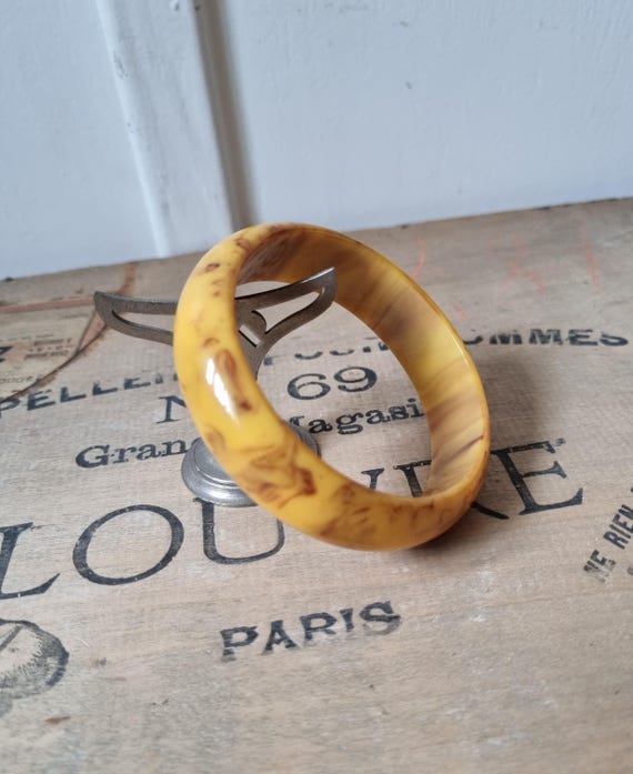 Beau Bracelet en Bakélite des Années 1940s 1950s, French Bakelite, Couleur Banana Bread, Vintage Français