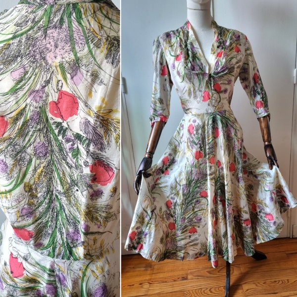 Sublime Robe Française Années 1940s 1950s en Soie, Bouquets de Fleurs Sauvages sur Fond Écru- taille S