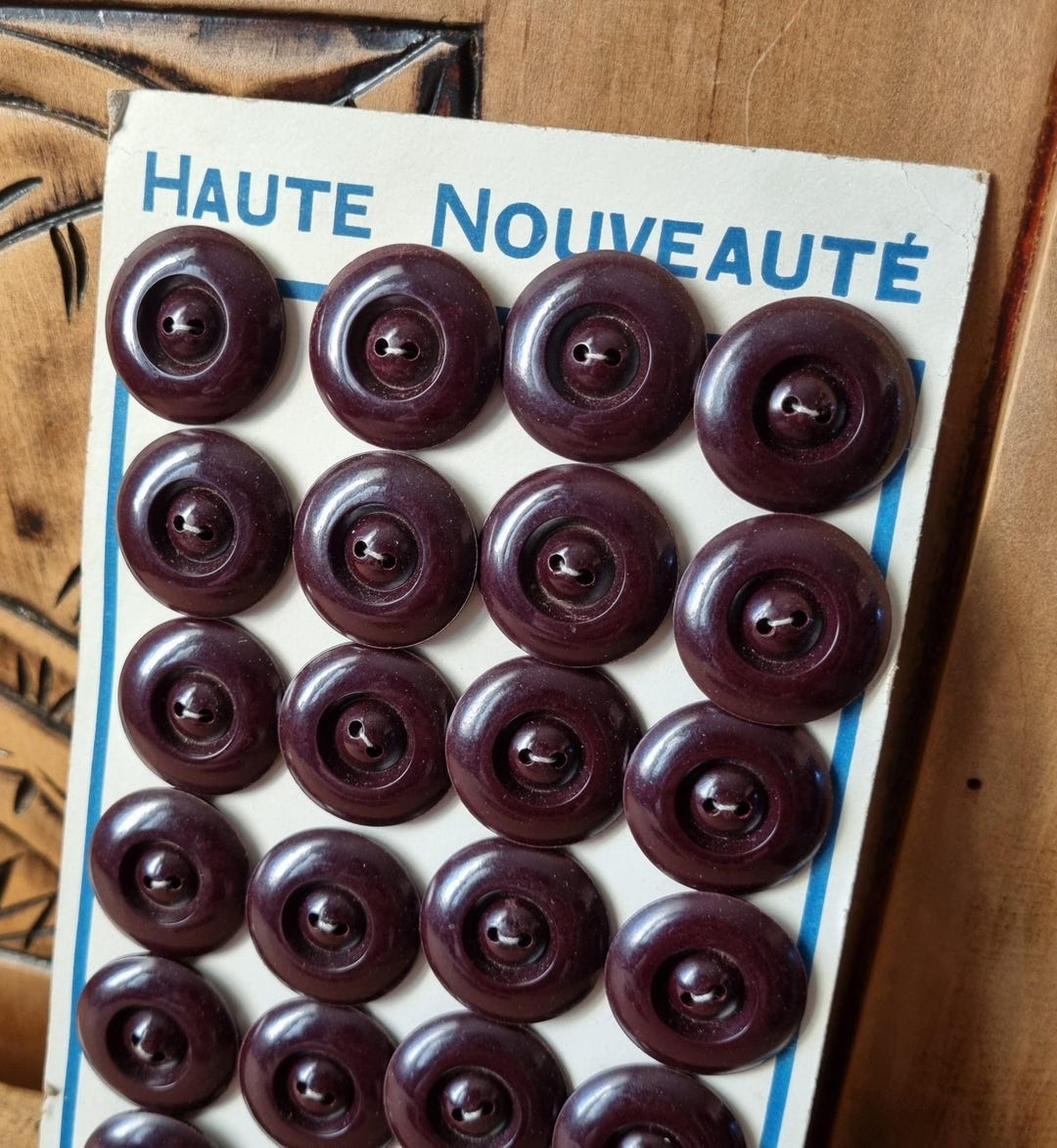 MERCERIE ANCIENNE BOUTON Jaune Lucite (314