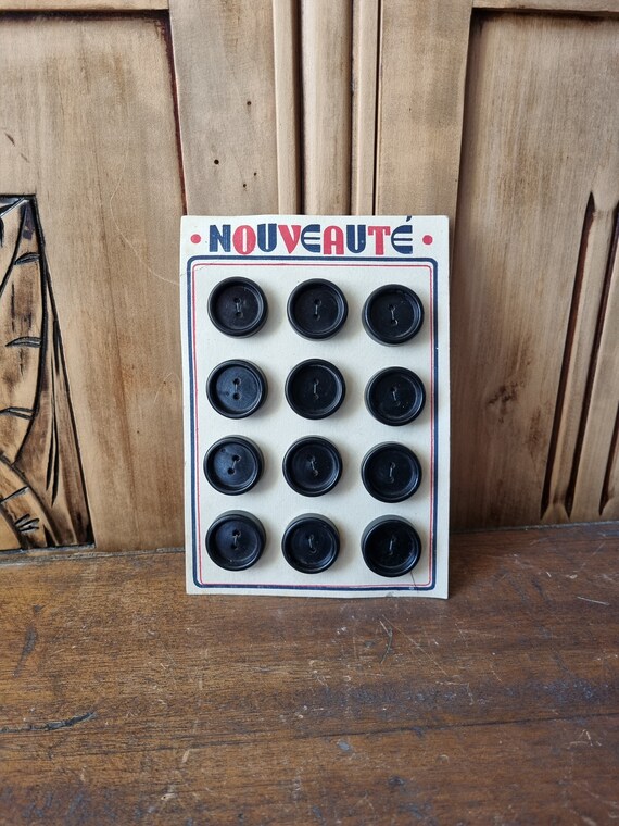 Bouton Ancien Travailé Noir - Mercerie Vintage, Lot De 1 à 10 Pièces, Occasion, Pour Couture Ou Création