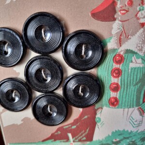 Mercerie Ancienne - Boutons Années 1940s en Polymère Noir sur Carte d'origine、ストック フランセ
