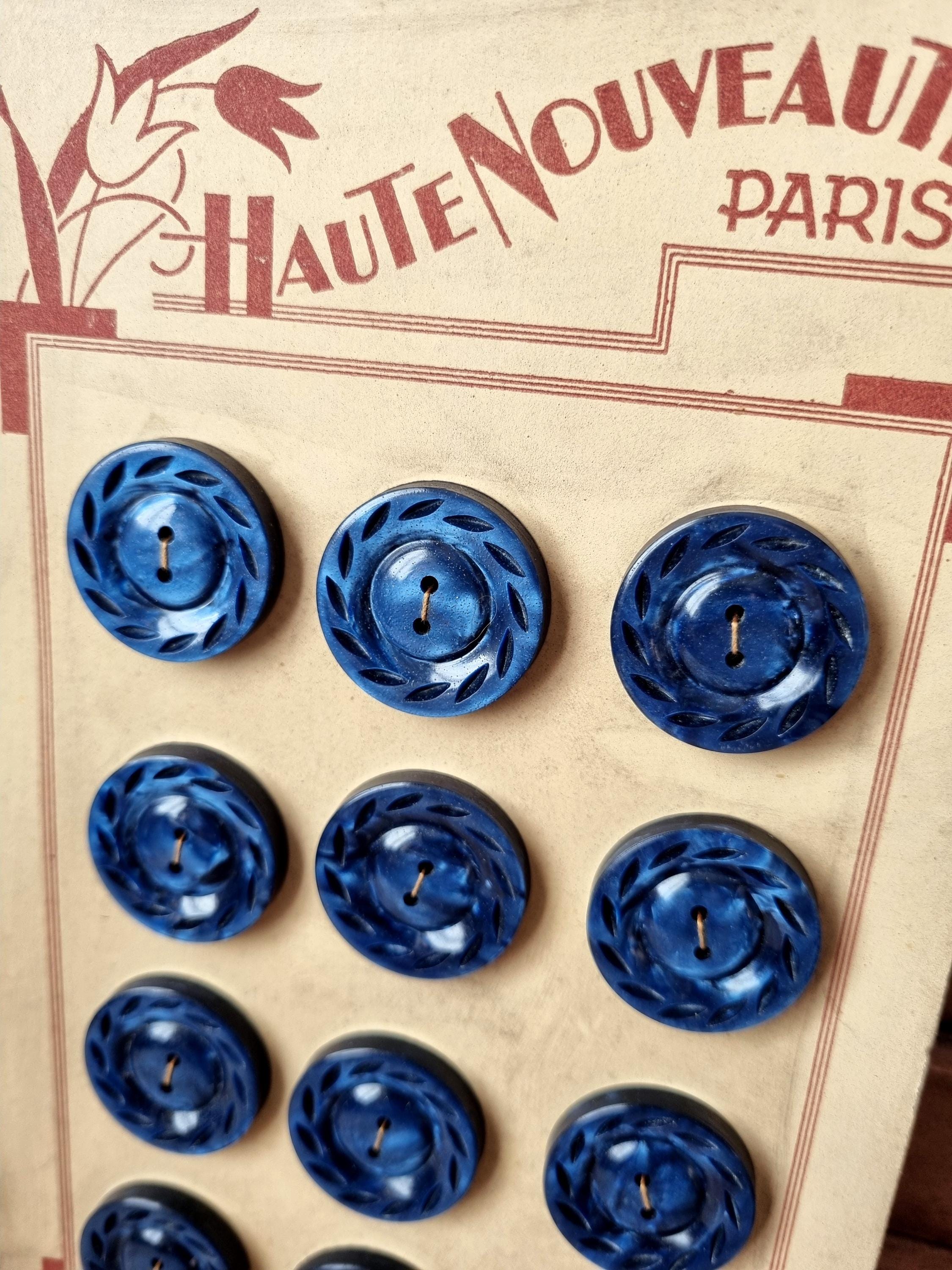 Bouton Vintage Bleu Ancien - Mercerie De Collection, Référence (2826), Occasion