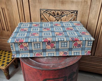 Magnifique Boîte en Tissu Ancienne, Coton Imprimé Art Déco, Circa 1930s 1940s, Bleue, Vintage Français