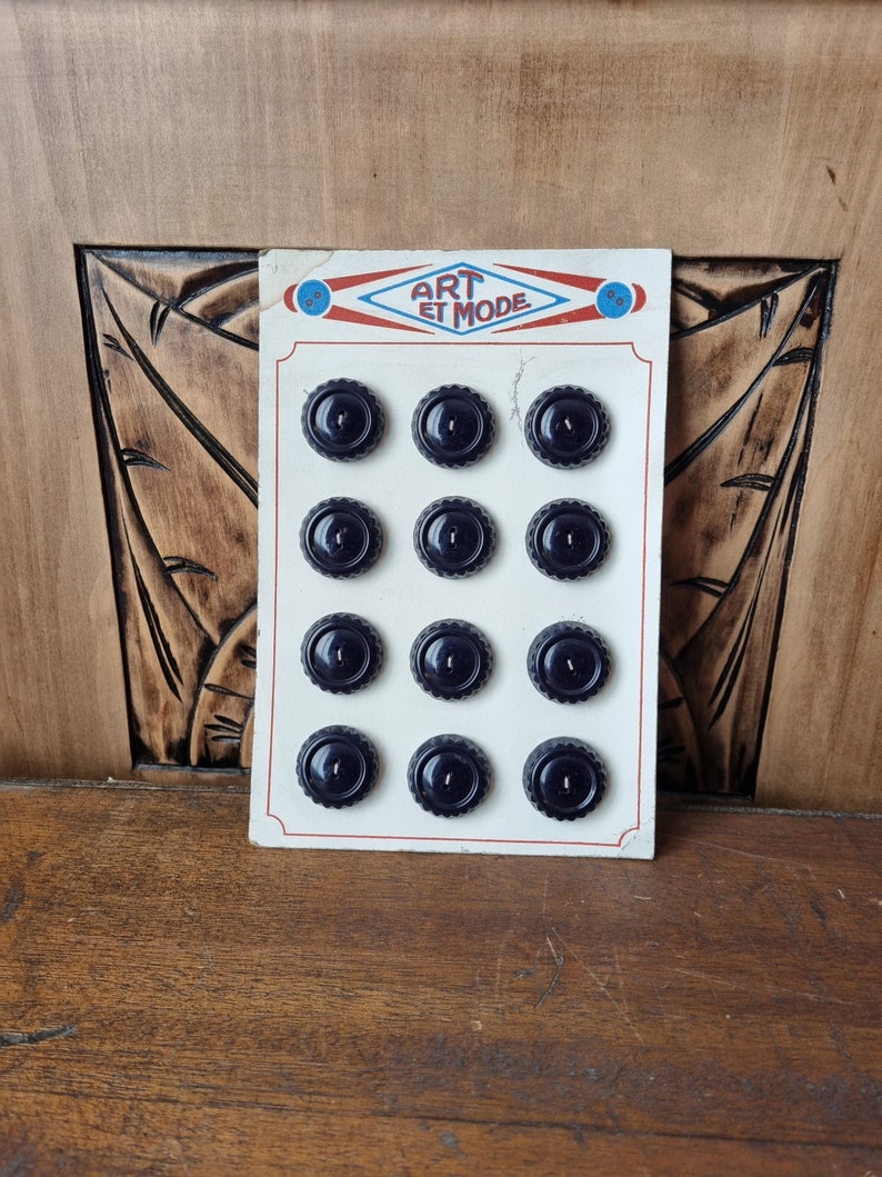 50 boutons en nacre 22 mm mercerie ancienne - Loisirs créatifs