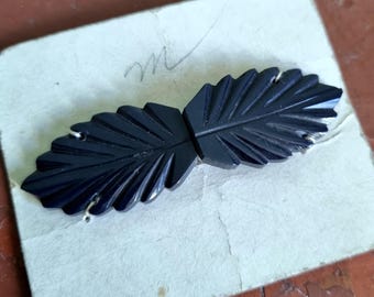 Mercerie Ancienne - Ravissante Boucle de Ceinture Années 1930s 1940s en Polymère Bleu Nuit, Feuilles, Stock Français