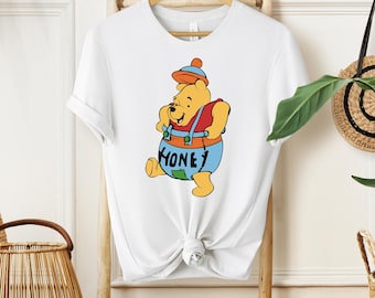 Winnie The Pooh  Shirt, Mommy To Bee, Pregnancy Reveal Shirt, Pooh Mommy Shirt, Disney Pregnant Tee,New Mom Shirt, Daddy To Bee
