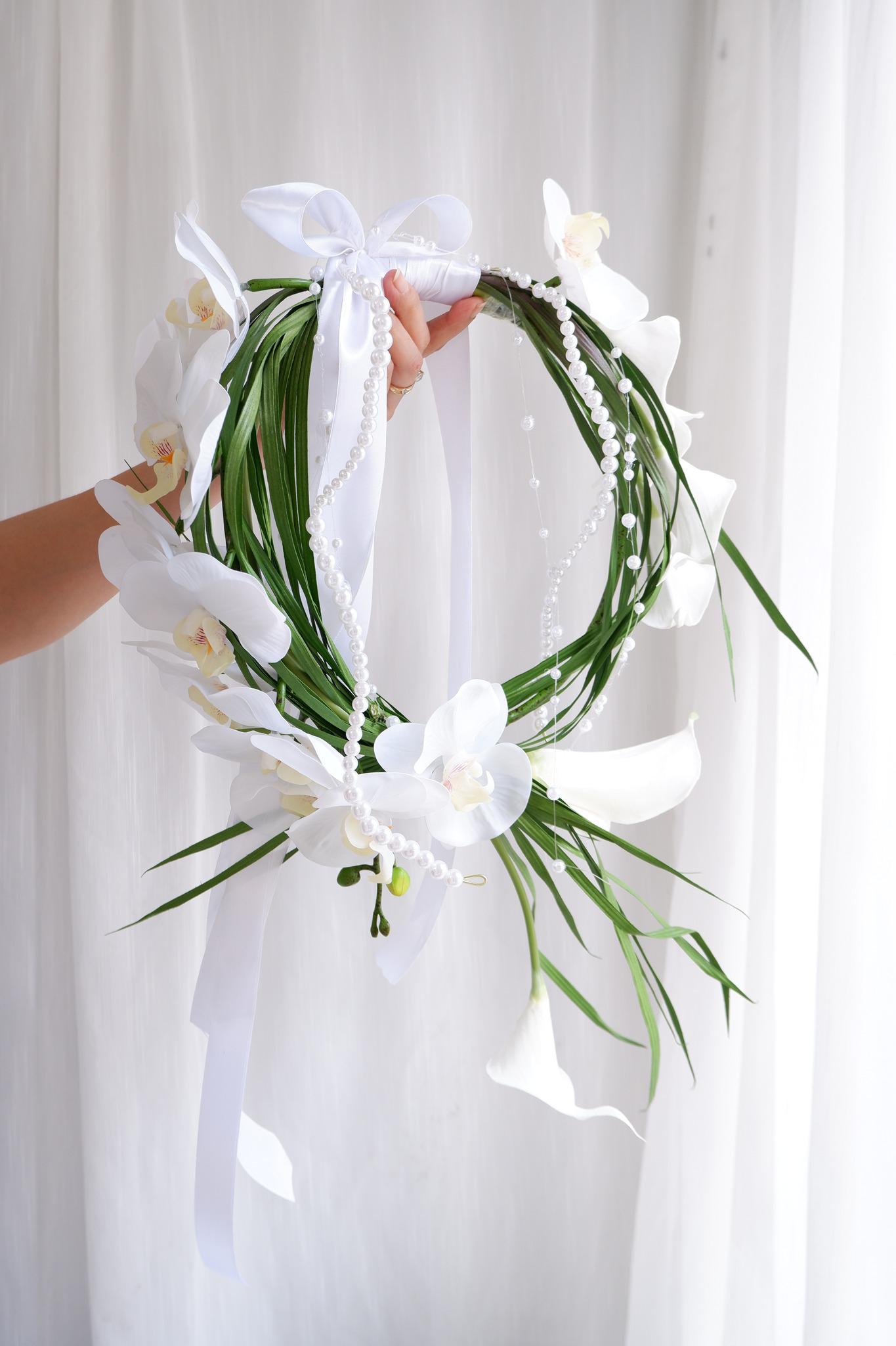 White Orchid Calla Lily Bouquet