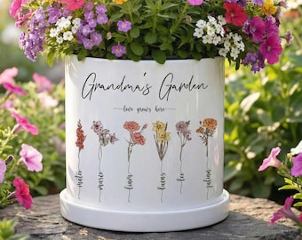 Personalized Grandma's Garden Plant Pot, Grandma Gift, Mom Grandma Birthday Keepsake, Mothers Day Gifts