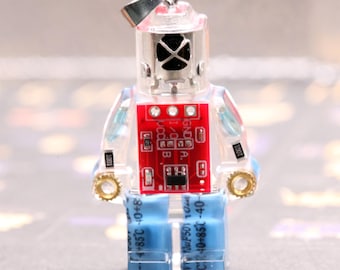 Circuit Board Robot Necklace, Cyberpunk Robot Pendant, Unique Steampunk Jewelry Gift for Geek