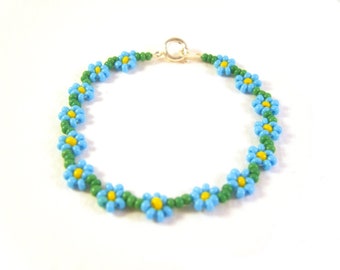 Forget Me Not Bracelet for Child, Childrens Bead Flower Bracelet, Blue Flower Girl Bracelet