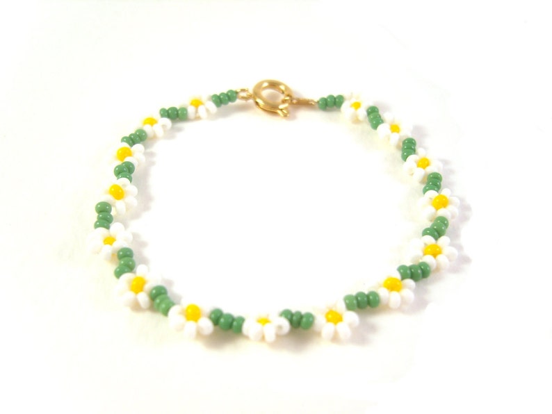 Flower Girl Bracelet, Childrens Jewelry, Daisy Chain Bracelet, Little Girls Jewelry, UK Seller image 3