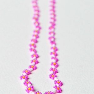 Hot Pink Flower Necklace, Seed Bead Necklace, Cerise Pink and White Floral Necklace, UK Seller image 2