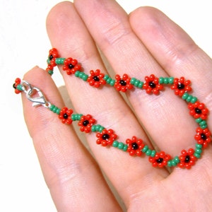 Poppy Bracelet for Women, Dainty Red Flower Beaded Jewellery, Mummy & Me Matching Set, Mother Daughter Gift, Friendship Bracelet UK image 1