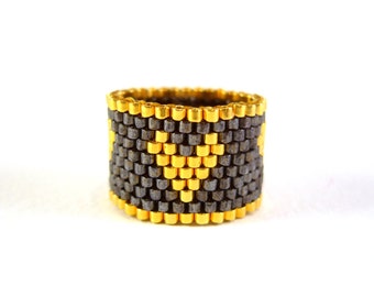 Gold Heart Ring, Seed Bead Ring, Gold and Black Beaded Ring, Heart Jewelry, UK Seller