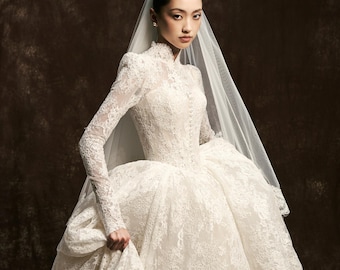 High Neck Lace Wedding Dress Long Sleeve Royal Ball Gown Vintage Bridal
