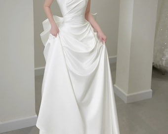 Minimalist Satin A-Line Wedding Dress, Elegant Strapless Bridal Gown