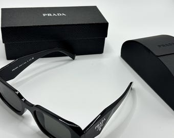 Vintage Retro Black Designer Sunglasses – Option to purchase with packaging box