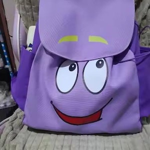 Dora Entdecker Plüsch Rucksack, Cartoon Schultasche mit Karte, Weiche Flanell Rettungstasche, Kinder Geschenk, Niedlicher Charakter Rucksack