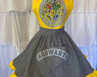 Adult Traditional Style Apron (Limited Availability)