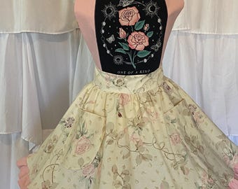 Adult Traditional Style Apron (Limited Availability)