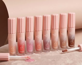 Brillo labial Divine Shine - Belleza cristiana, maquillaje natural