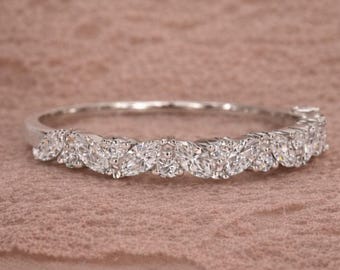 Anello nuziale con moissanite Marquise / Anello mezza eternità / Anello nuziale alternato con moissanite Marquise e tondo