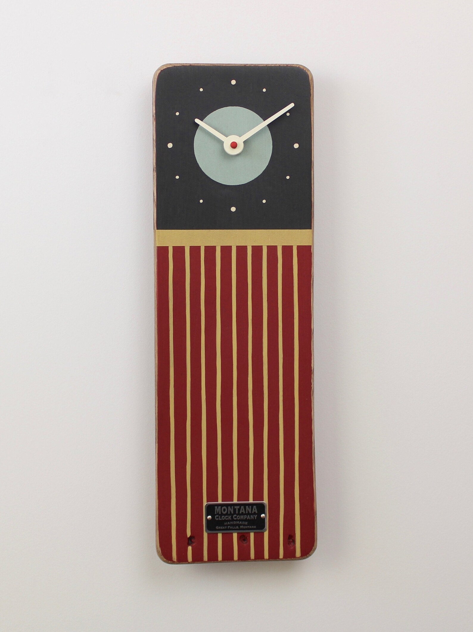 Montana Clock Company Horloge verticale de mur de bois faite Etsy