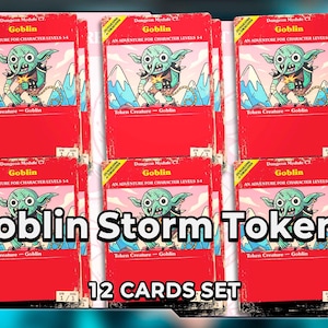 Può includere: Un set di 12 carte Goblin Storm Tokens. Ogni carta presenta un'illustrazione di un goblin verde su sfondo rosso con il testo "Goblin" e "An Adventure for Character Levels 1-4". Carte per giochi di ruolo da tavolo.