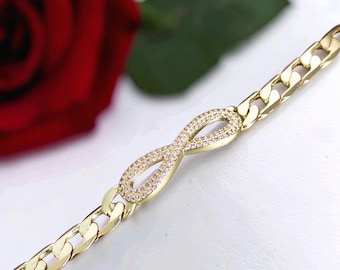 Exclusive Hypoallergenic unique 14k Gold Filled bracelet 9mm wide.