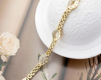 Exclusive Hypoallergenic unique 14k Gold Filled bracelet 4-8mm wide.