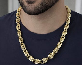 Colar masculino exclusivo com elos robustos, hipoalergênico, banhado a ouro 14k, 10 mm de largura.