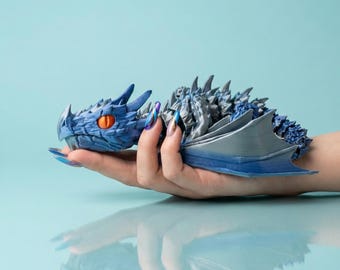 Archivo STL de Dragón Mordedor / Dragón articulado para impresión 3D / Criatura de fantasía flexible / Juguete para imprimir en el lugar / Descarga instantánea