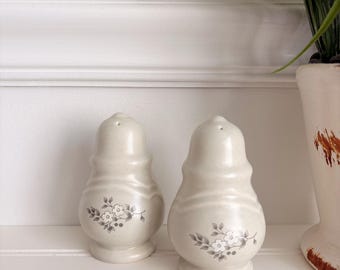 Pfaltzgraff Vintage Ceramic Salt & Pepper Shakers Floral Pattern Off White