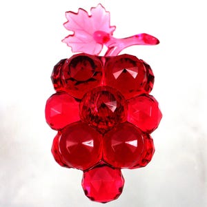 Vintage faceted grape cluster ornament, acrylic red purple fairy light covers, sparkly wine bar home decor, Christmas tree hanging grapes