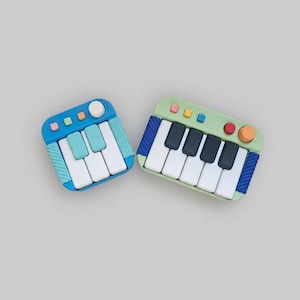 Mini Piano Fidget Clicker | 3D Printed Keyboard Desk Toy with Clicking Keys, Buttons & Twist Knob | Choose Your Size