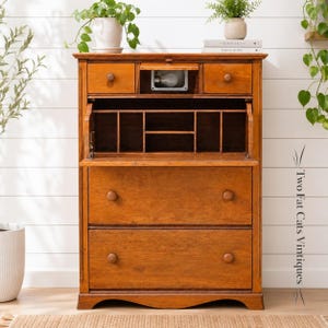 Vintage Maple Chest of Drawers - Etsy