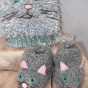 Knitted Baby Hat with Cat Face, Designed and Created by Seller / Baby Hat and Booties with Gray Cat Face  /Knitted Gray Cat Baby Hat