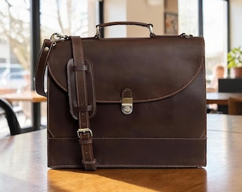 Borsa a tracolla per laptop in pregiata pelle di bufalo, realizzata a mano – Classica borsa da ufficio retrò per professionisti.