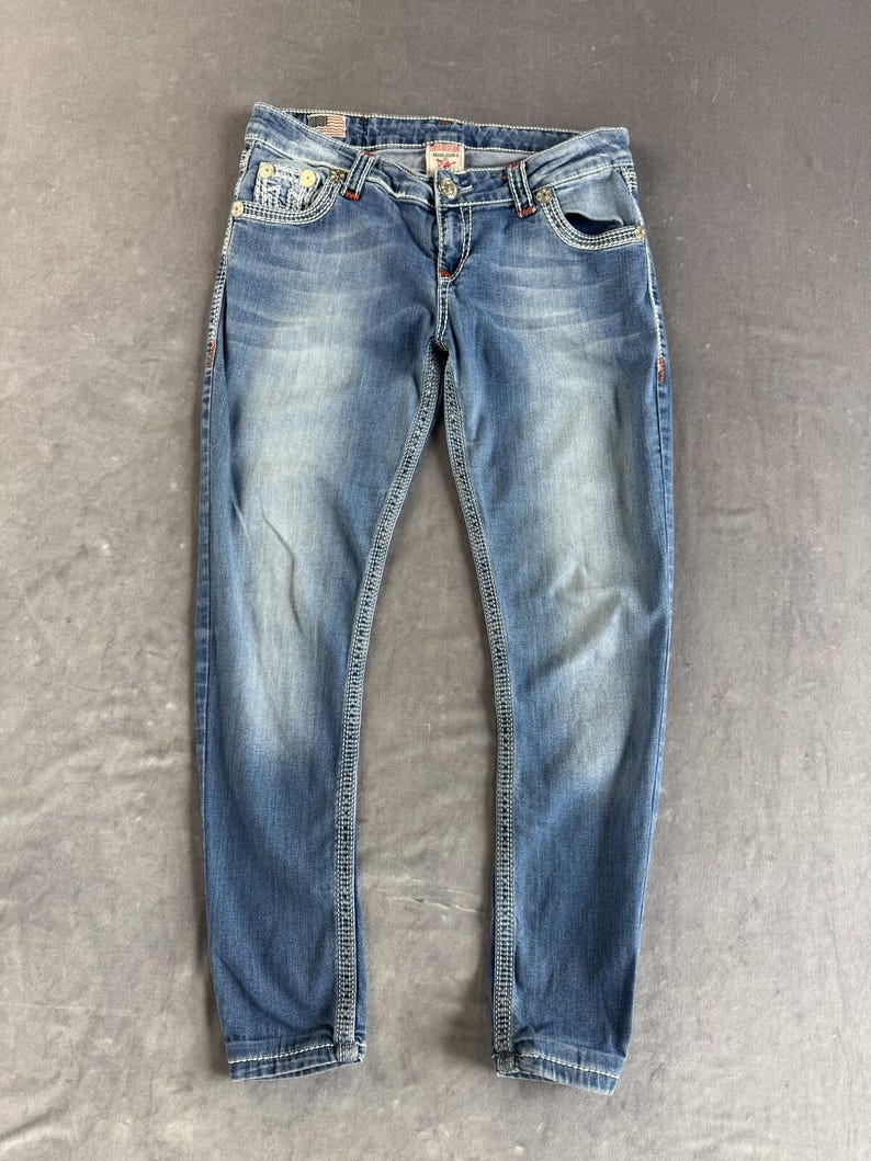 True religion jeans low waist W32 blue denim horseshoe pockets image 2