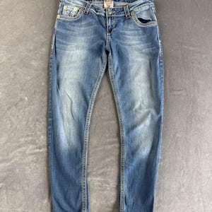 True religion jeans low waist W32 blue denim horseshoe pockets image 3