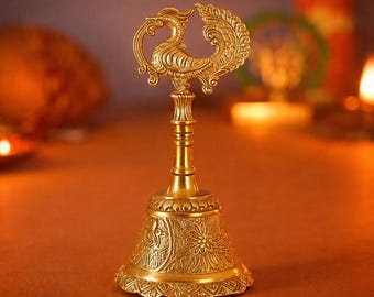 Cloche pooja en laiton, motif paon fabriqué à la main temple Ghanti (11,5 cm de hauteur)